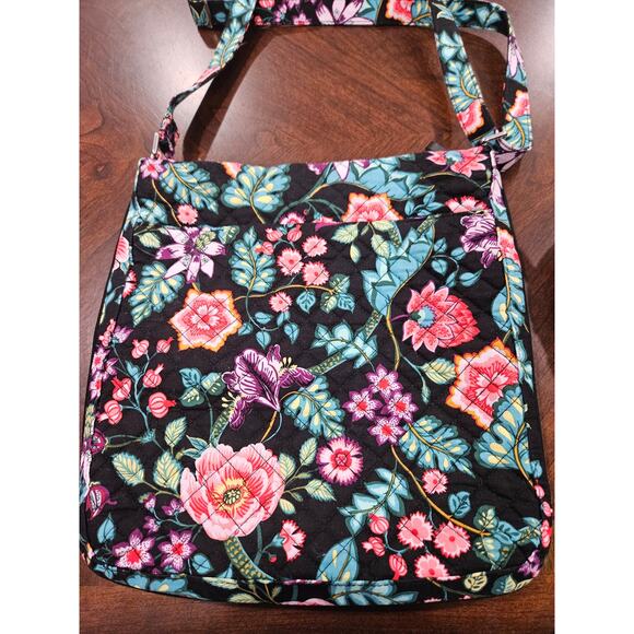 Retired Vera Bradley Vines Floral Triple Zip Cross Body Purse Handbag & Wallet - Picture 3 of 7